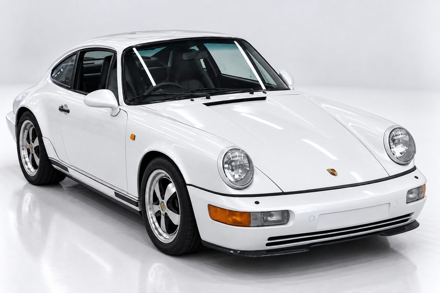 Porsche 911 (964) - White