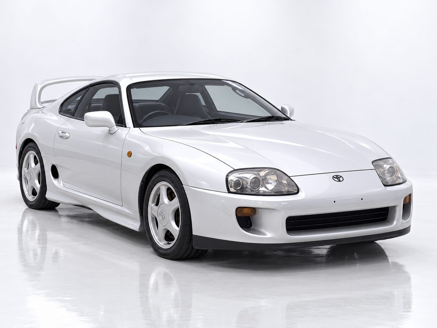 Toyota Supra (JZA80) - White
