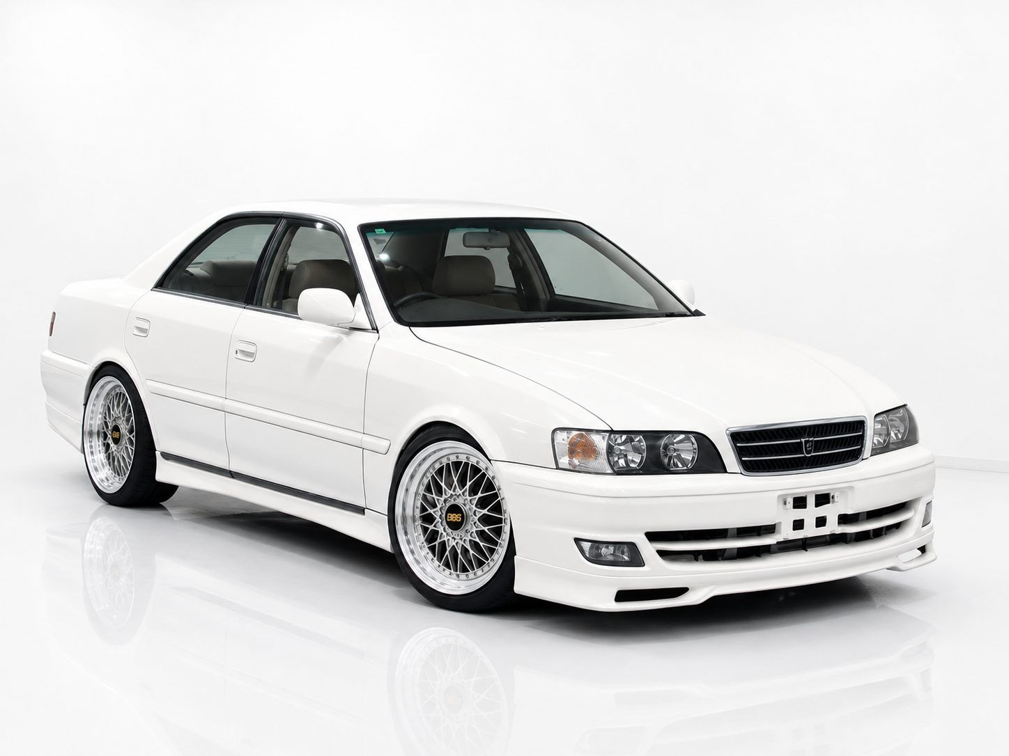 Toyota Chaser (JZX100, JZX101, JZX105) - Pearl white (057) Tourer V