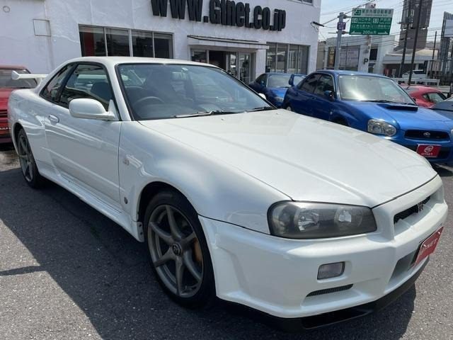 Import R34 GTR from Japan