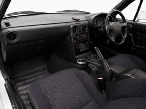 Mazda Eunos Roadster MX-5 (NA6CE / NA8C) - Photo 8
