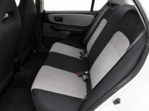 Subaru Impreza WRX / STI Sedan (GC8) - Photo 4