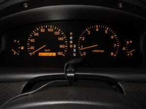 Toyota Mark II (JZX100, JZX101, JZX105) - Photo 10