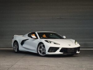 Chevrolet Corvette Stingray LT2 (C8) - Photo 1