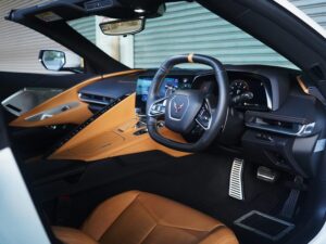 Chevrolet Corvette Stingray LT2 (C8) - Photo 9