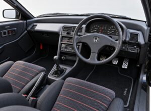 Honda CR-X SiR (EF8) - Photo 4