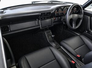Porsche 911 (964) - Photo 4