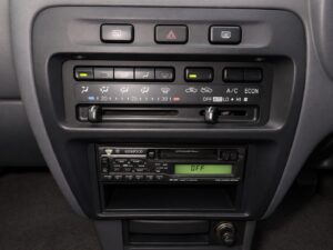 Toyota Starlet Glanza S/V (EP91) - Photo 6