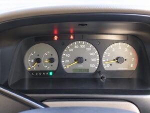 Toyota Grand Hiace Motorhome (VCH22) - Photo 10