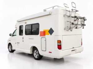 Toyota Grand Hiace Motorhome (VCH22) - Photo 3